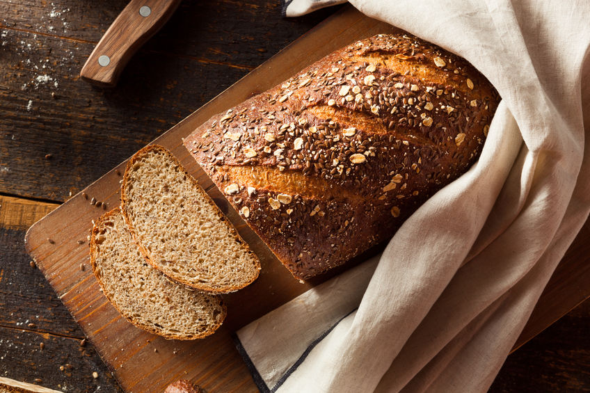 Is it Better to Bake Bread in Glass or Metal?