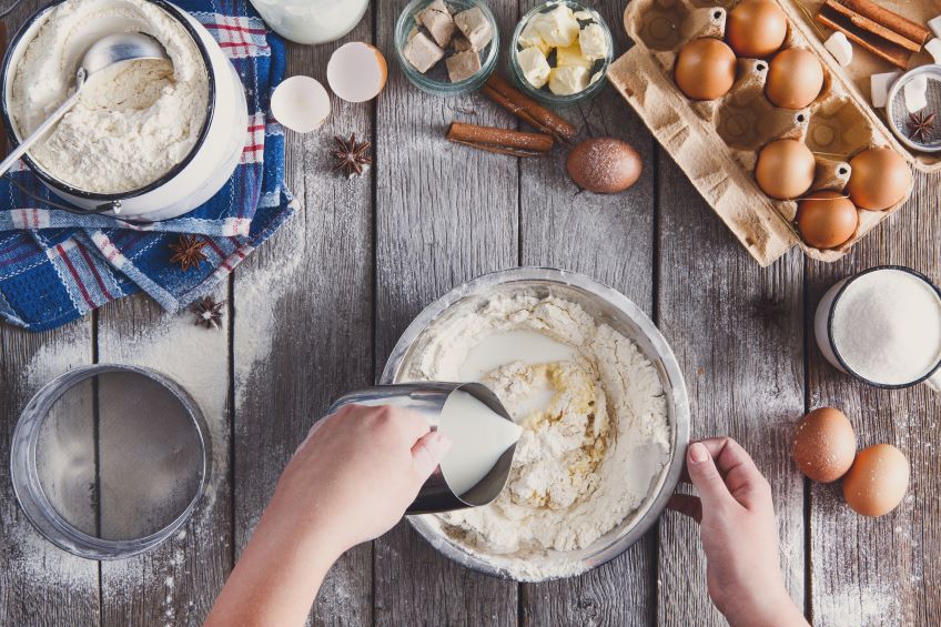 What Happens If I Use Baking Soda Instead of Baking Powder? Understanding the Differences and Effects on Baking