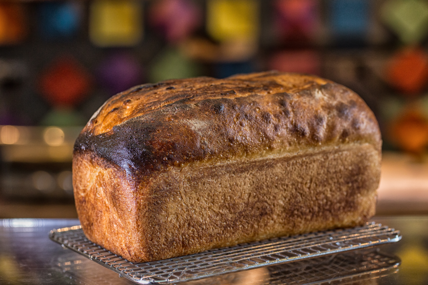 Is It Better to Bake Bread in Glass or Metal?