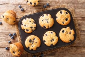 Is Aluminum Good for Baking at Home?