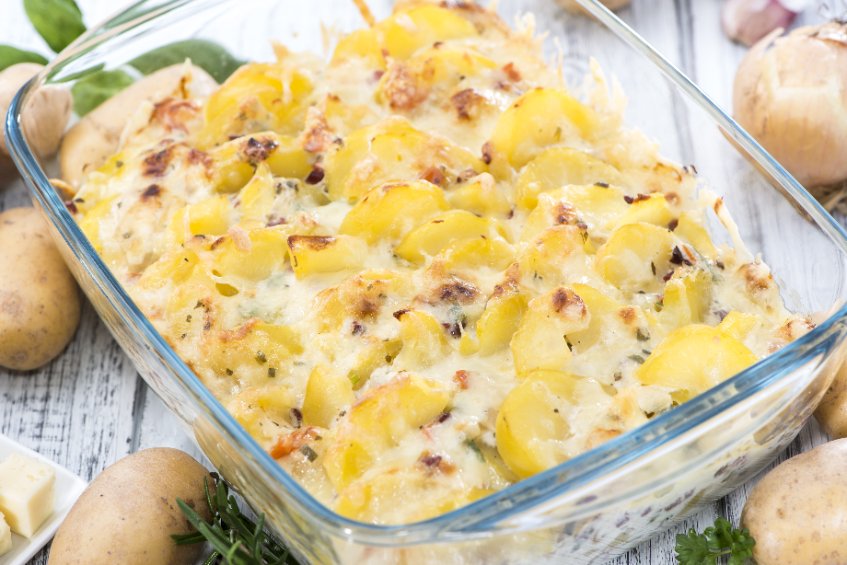 What's the Healthiest Baking Pan?