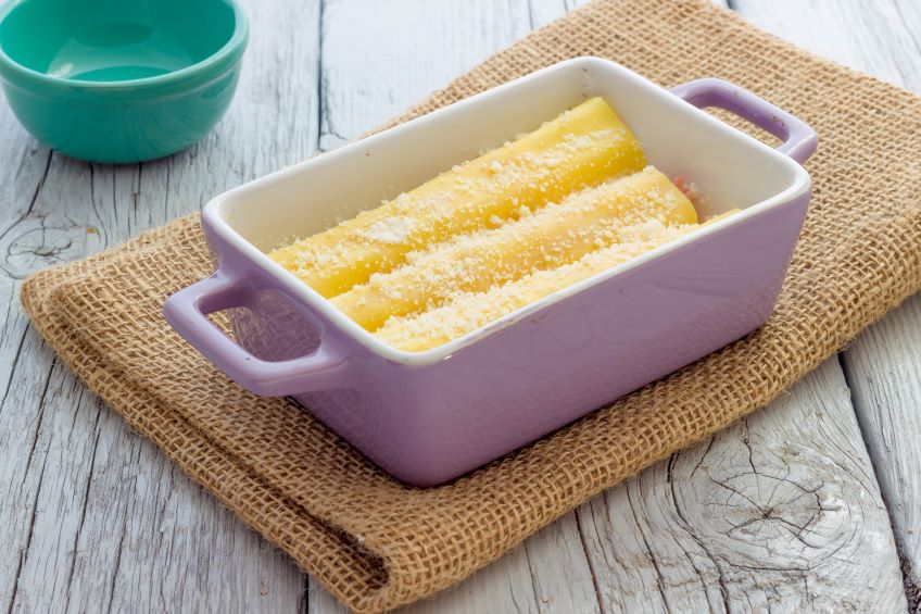 Is Porcelain Or Ceramic Better for Baking?