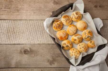 What’s the Best Baking Tray for a Microwave Oven? A Comprehensive Guide to Choosing the Right One