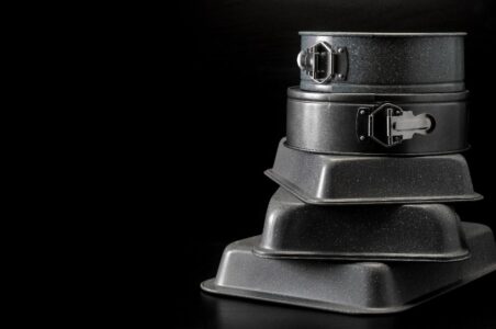 The Advantages of Non-Teflon Baking Pans for Healthier Cooking Options