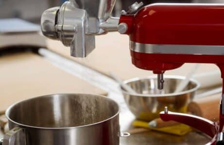 What’s the Best Small Mixer for Baking? Top Choices for Every Baker