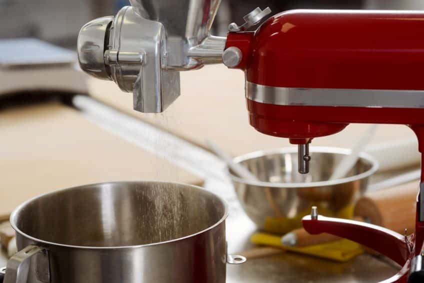 What’s the Best Small Mixer for Baking? Top Choices for Every Baker