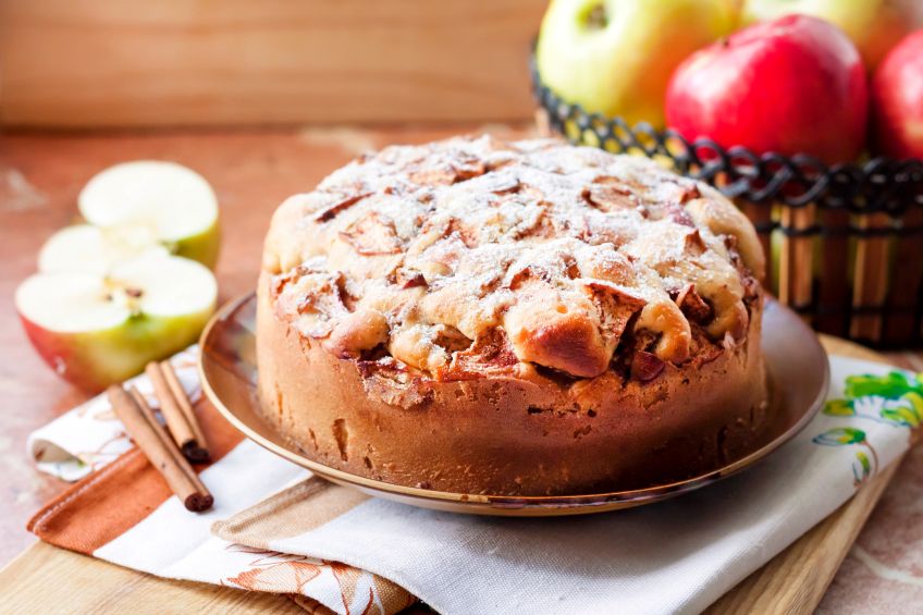 What Are the Three Advantages of Home Baking? 