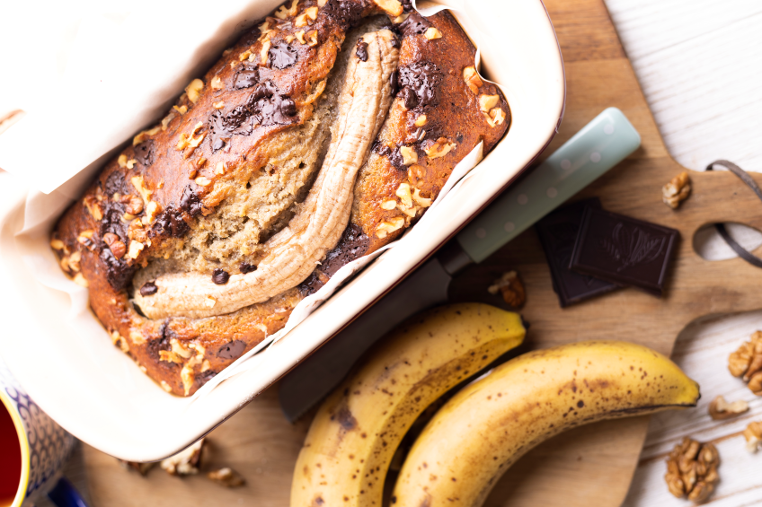 Should You Cover Banana Bread When Baking? Understanding the Impact on Moisture and Texture