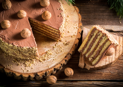 Are Cakes Better With Butter or Oil? A Comprehensive Comparison