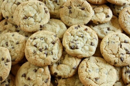 Is it Better to Use Oil or Butter in Cookies?