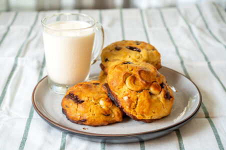 Exploring Chewy Cookies Ingredients