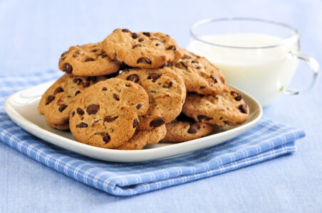 Can I Bake Cookies Directly on Baking Tray?