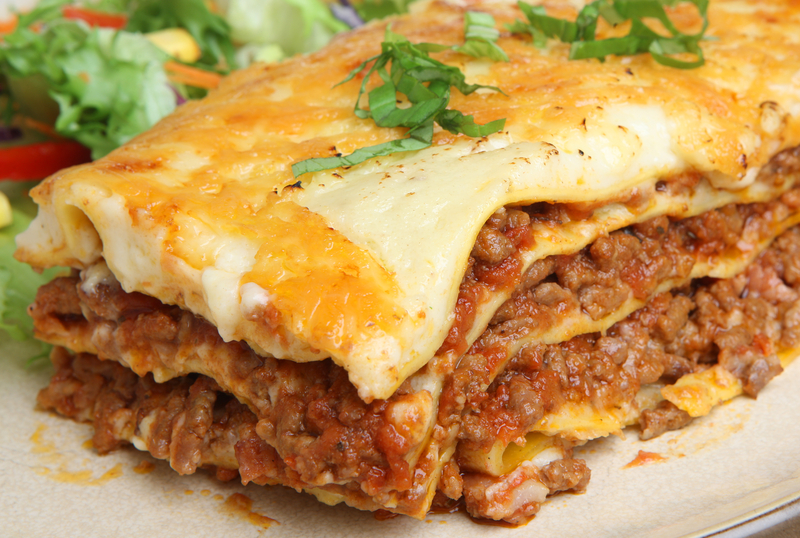 Can You Bake Lasagna in an Aluminum Pan?