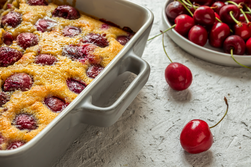 Is It Better to Bake with Ceramic or Glass? A Practical Guide