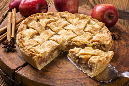 Why Are the Apples in My Pie Crunchy? Causes and Fixes