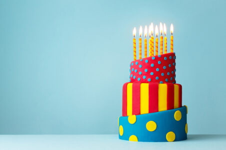 What is a Topsy Cake?