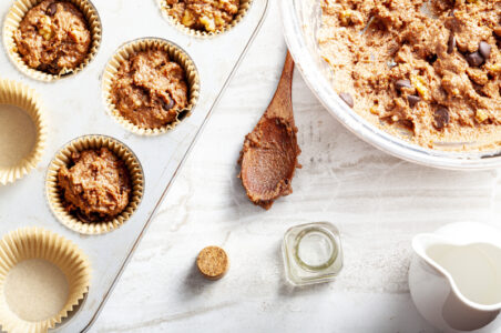Should Muffin Batter Rest Before Baking? Understanding the Benefits and Techniques