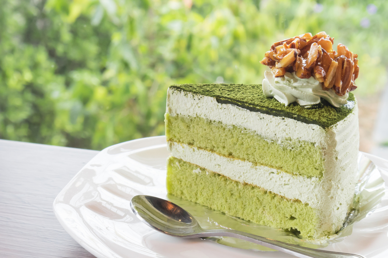 What are the Best Cake Flavors to Try at Home?