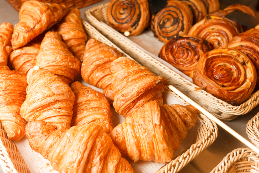 What Are the Pros and Cons of Being a Baker?