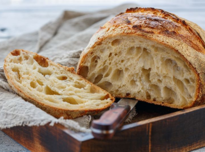 Is it Better to Bake Bread at 350 or 375? Understanding the Ideal Baking Temperature