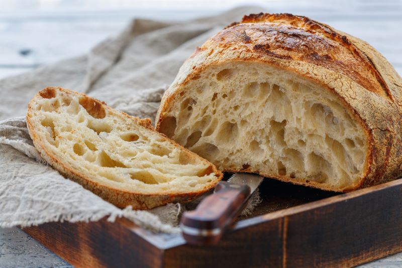 Is it Better to Bake Bread at 350 or 375?