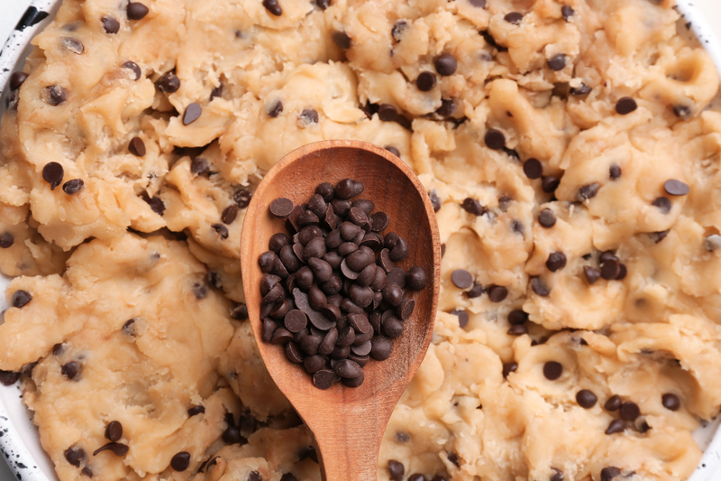 How Long Should Chilled Cookie Dough Sit Out Before Baking?