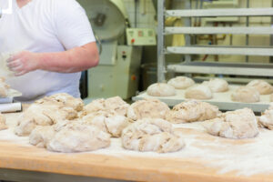 What are the Pros and Cons of Being a Baker