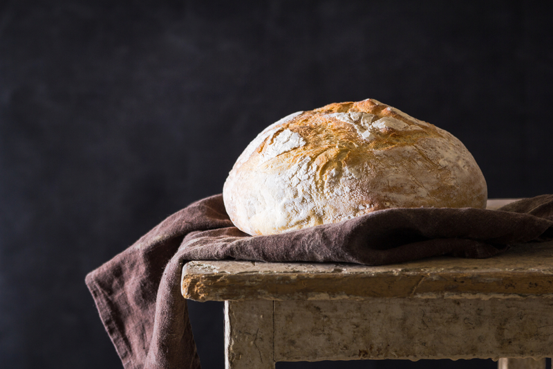 Is it Better to Bake Bread at 350 or 375? Understanding the Ideal Baking Temperature